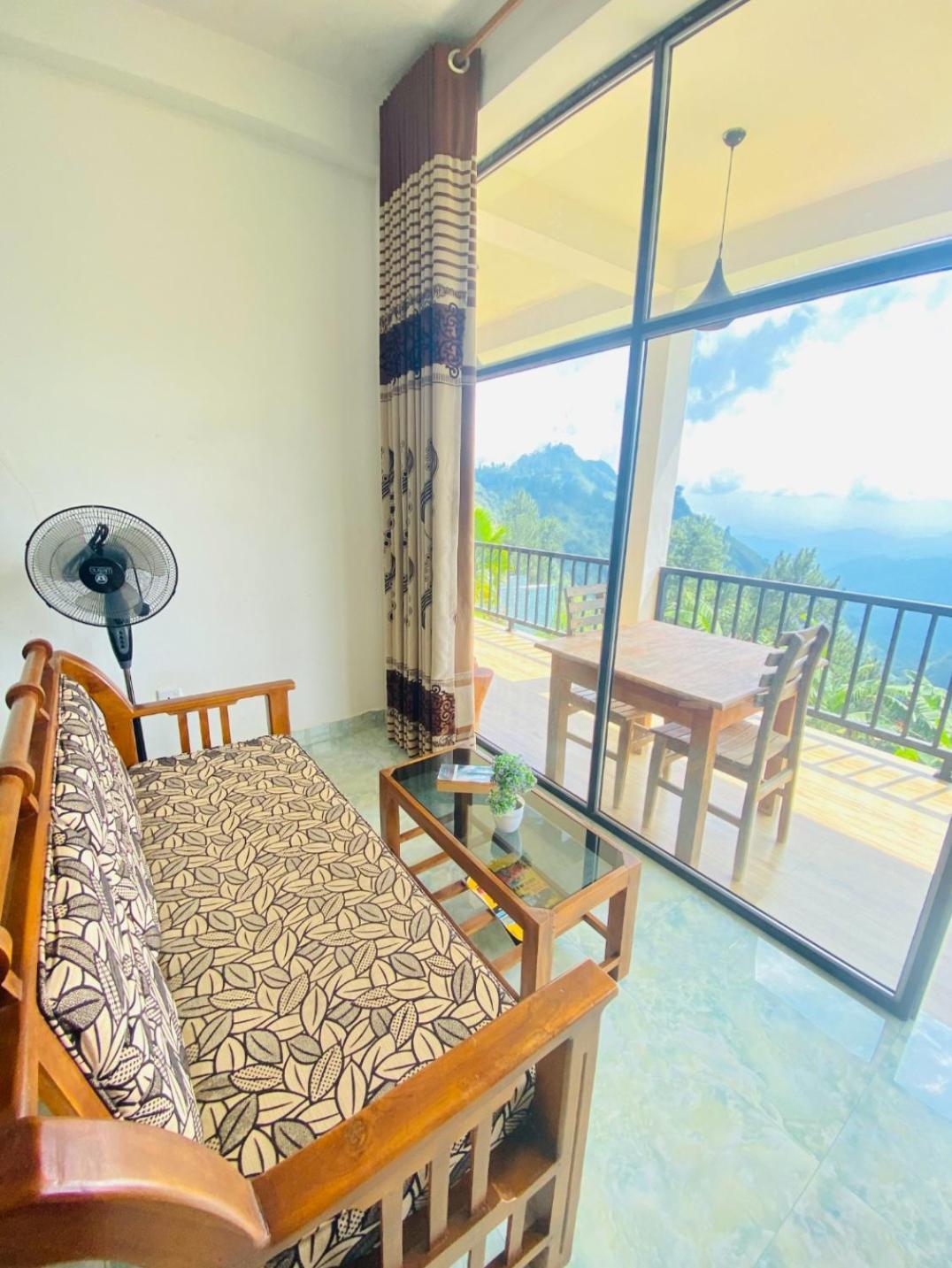 Two Rock Vista Hotel Ella Bagian luar foto